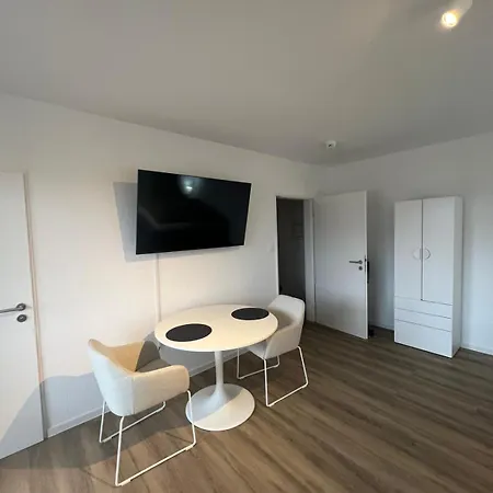 Modernes In * Lingen